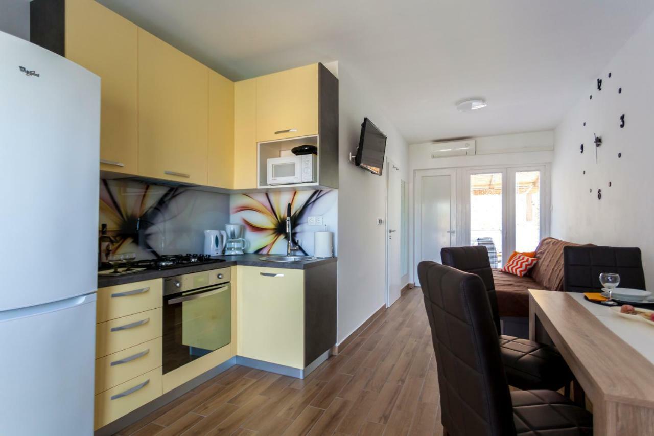 Apartment Hasanec By El-Pi Tours Нівице Екстер'єр фото